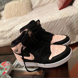 Air Jordan 1 Crimson Tint